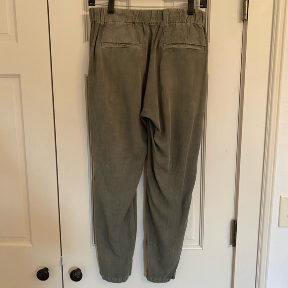 Amo Twist Pull On Pants in Surplus - Picture 4 of 6